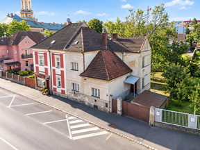 Dům v centru Kolína s komerčním využitím, pozemek 468 m²