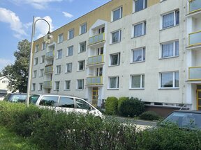 Nabízíme Vám exkluzivně k prodeji družstevní byt 1+1(45m2) s balkonem  v Lázních Bohdaneč
