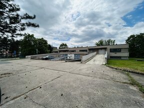 Nabízíme k prodeji garáž ve zděném komplexu na adrese Jana Zajice 656,Pardubice
