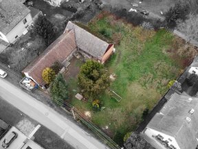 Prodej domu s velkou stodolou, pozemek 1 587m2 - Staré Nechanice