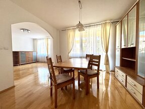 Prodej prostorného a výjimečného bytu 4+1, 133 m², na žádané Pardubické adrese - Sokolovská ulice.